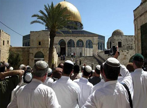 الكنيست الصهيوني يرفع حظر اقتحام أعضائه المسجد الاقصى