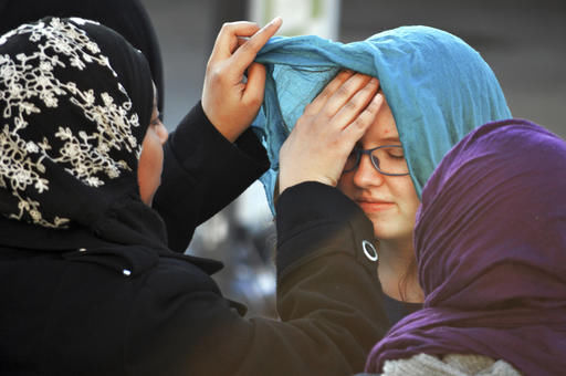 College campuses across US hold 'World Hijab Day' events / Pics
