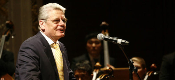 Gauck fordert klare Haltung gegen #MuslimBan
