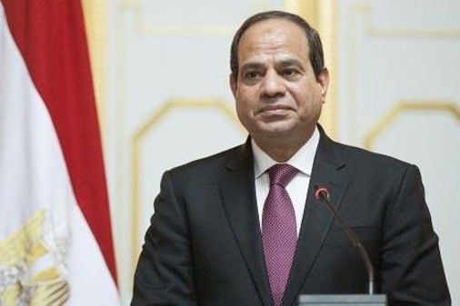 السيسي: لن نسمح بتوجهات دينية في الجيش والشرطة 