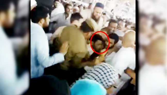 Saudí Intentó Inmolarse a lo Bonzo en la Kaaba