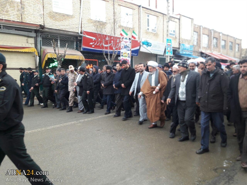 تقرير مصور/ مسيرات شعبية بمناسبة انتصار الثورة الاسلامية في شمال غرب ايران