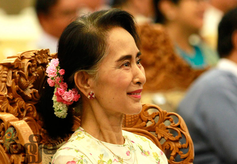 ေ၀ဖန္မႈေတြကုိ ျပန္လည္ေခ်ပႏိုင္မယ့္ မဟာဗ်ဴဟာတစ္ရပ္ ေဒၚေအာင္ဆန္းစုၾကည္ ေရးဆြဲေနဟု ဆို