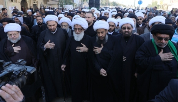 المرجع النجفي يتقدم المؤمنين في إحياء ذكرى شهادة سيدة نساء العالمين (ع)