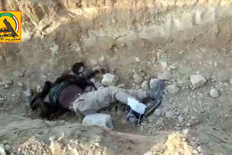 تقرير مصور/ الحشد الشعبي يقتل عددا من داعش التكفيري اثناء محاولتهم للهروب باتجاه سوريا