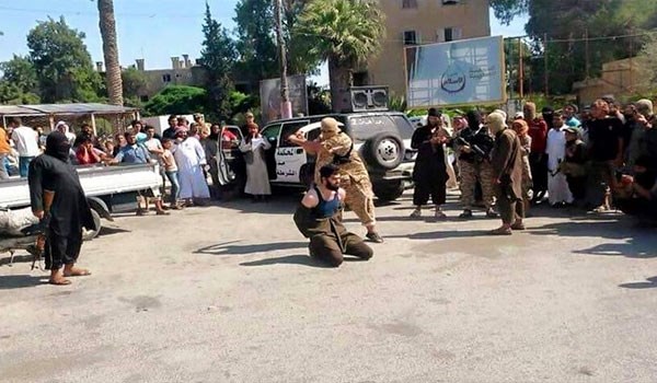 Jund al-Aqsa executes hundred members of rival groups in Idlib