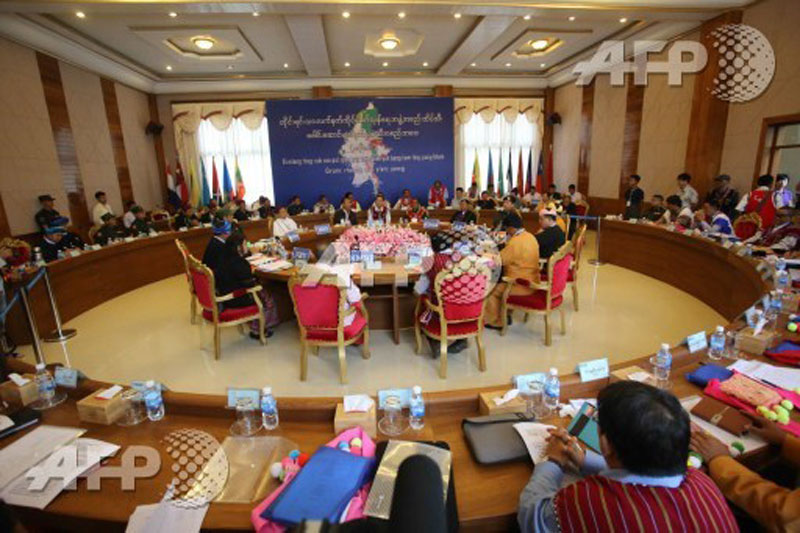 အပစ္ရပ္လက္မွတ္ မထိုးရေသးသည့္ အဖြဲ႕ေခါင္းေဆာင္မ်ားႏွင့္ “၀” အဖြဲ႕ပန္ဆန္းၿမိဳ႕တြင္ ေတြ႕ဆံုမည္