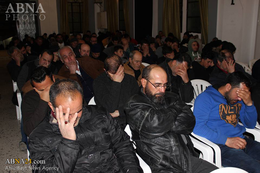 تقرير مصور/ اللبنانيون الشيعة يقيمون مجلس عزاء بمناسبة شهادة السيدة "فاطمة الزهراء"(ع) في جنوب لبنان