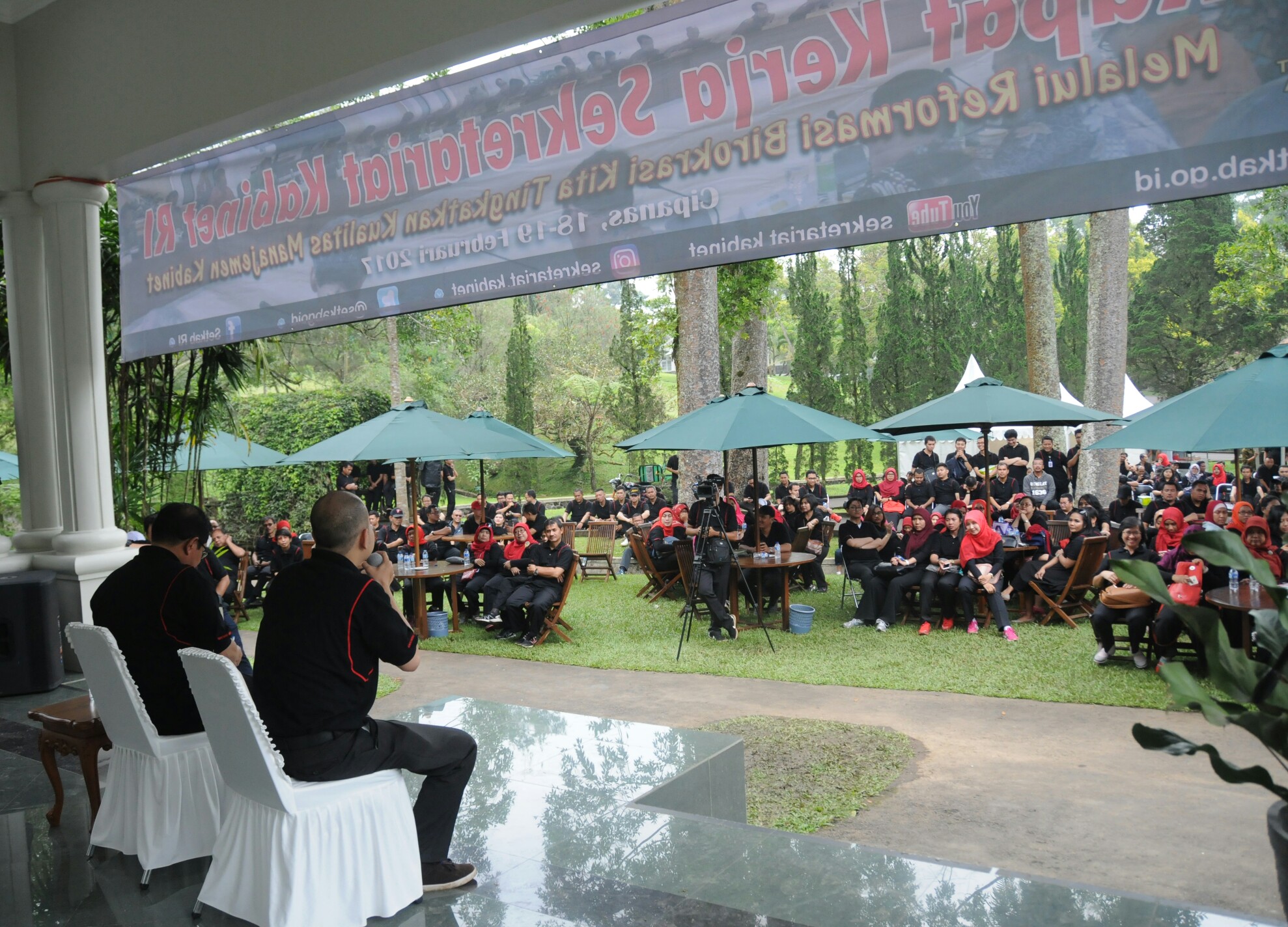 Setop Sebarkan “Hoax” dari Diri Sendiri, Hati-Hati dengan Sampah Digital