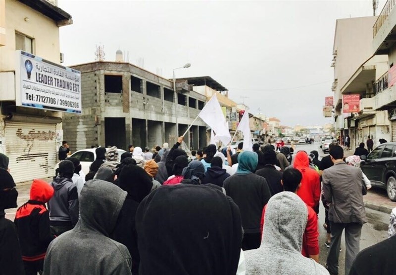 شیخ عیسیٰ قاسم کے گھر کے اطراف میں دھرنا جاری