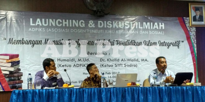 STFI Sadra Adakan Seminar dengan Tema Membangun Manusia Paripurna