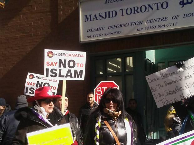 National Islamic group concerned about anti-Muslim protest outside Toronto mosque