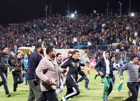 إعدام 10 أشخاص في أحداث الشغب التي وقعت بملعب بورسعيد المصرية