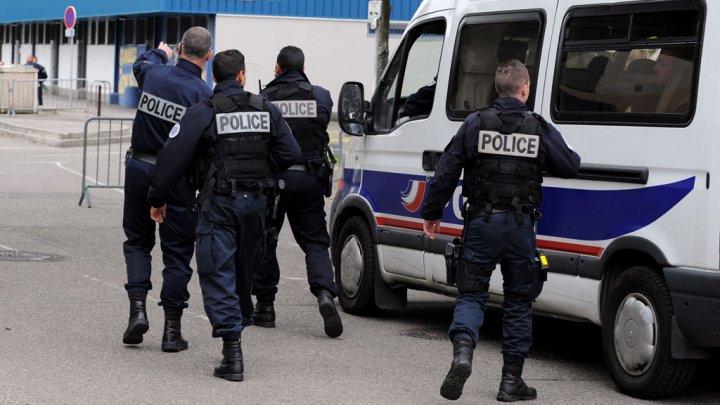 Three arrested in France on suspicion of plotting terrorist attack