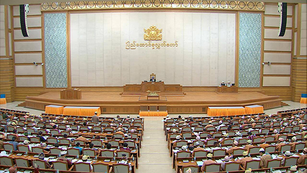 ဗာတီကန္နန္းေတာ္အပါအဝင္ ႏုိင္ငံခုနစ္ႏိုင္ငံႏွင့္ သံတမန္ဆက္သြယ္မႈ တည္ေထာင္ရန္ လႊတ္ေတာ္သို႔ သဝဏ္လႊာပို႔