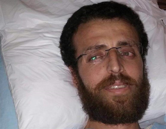 Palestinian hunger striker Muhammad al-Qiq loses ability to walk