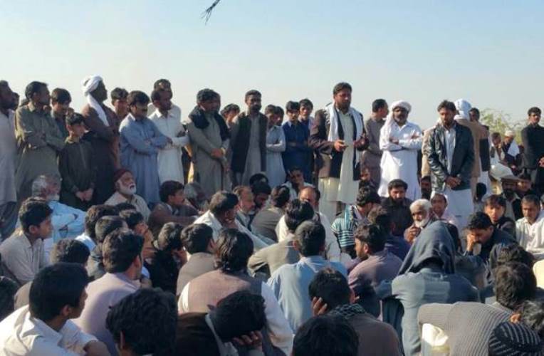 پاکستان کے علاقے ڈیرہ اسماعیل خان میں شیعہ مسلمانوں کی ٹارگٹ کلنگ کے خلاف احتجاج اور دھرنا