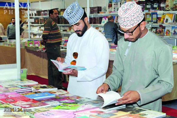 تقرير مصور/ المجمع العالمي لاهل البيت (ع) يشارك بمعرض الكتاب الدولي في عمان