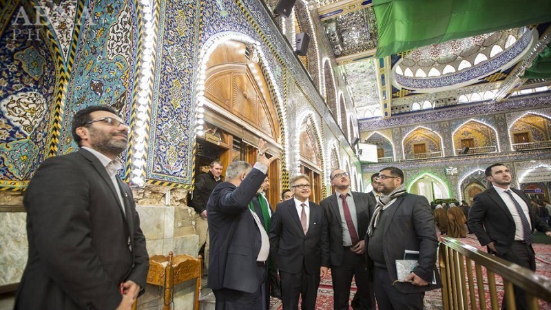 Embaixador do Brasil no Iraque visita santuário de Abolfazel-al-Abbas na cidade santa de Karbala