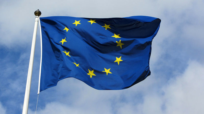 Parlimen EU Undi Tamat Perjalanan Tanpa Visa AS