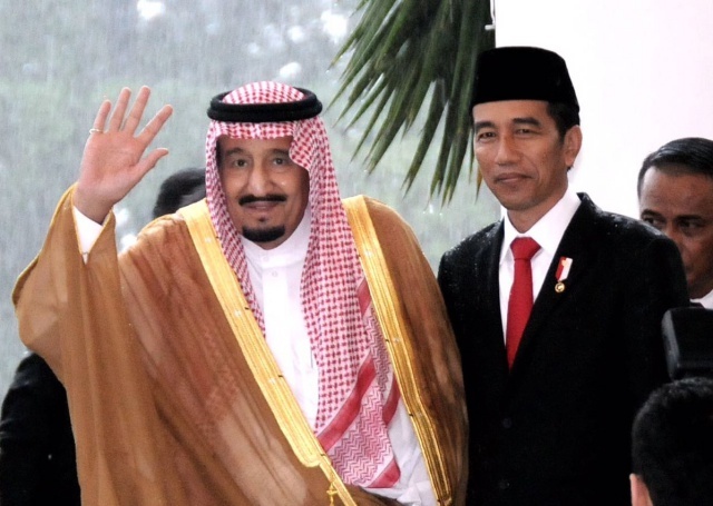 Kepada Raja Salman, Presiden Jokowi Titip Perlindungan Untuk WNI di Arab Saudi