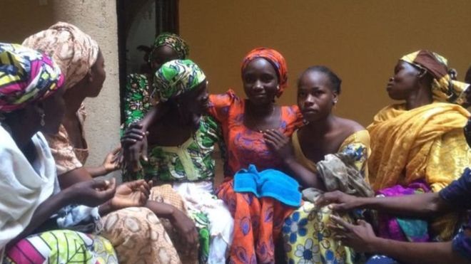 Jonathan ya yi 'watsi' da bukatar ceto 'yan matan Chibok