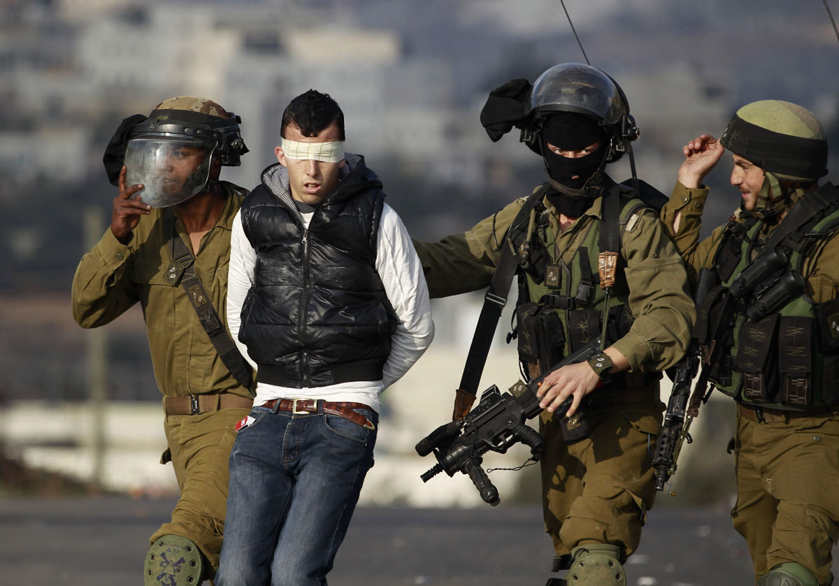 Israeli soldiers detained 420 Palestinians in February