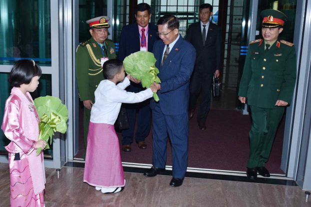 တပ္မေတာ္ကာကြယ္ေရးဦးစီးခ်ဳပ္ ဗီယက္နမ္ႏိုင္ငံသြားေရာက္