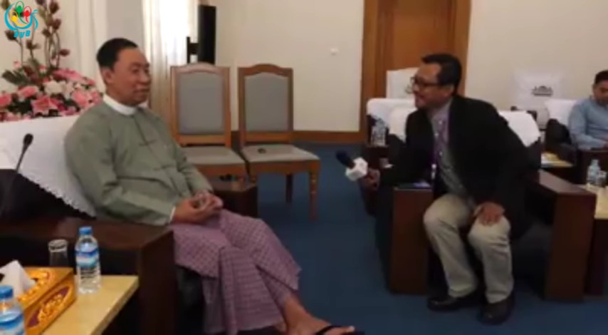 ဥပေဒအထက္မွာ အဖြဲ႔အစည္းအမ်ားႀကီးရွိတယ္လို႔ ခံစားရဟု သူရဦးေရႊမန္းေျပာ (႐ုပ္သံ)
