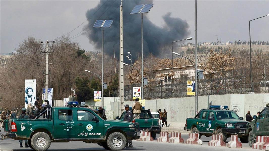 30 Muertos, 70 Heridos Deja Ataque de Daesh a Hospital Militar en Kabul 