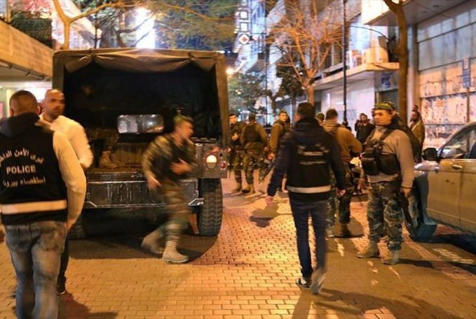 الأجهزة الأمنية اللبنانية تداهم شركات مالية للاشتباه بتحويلها مبالغ لداعش 