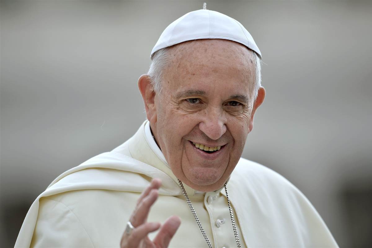 Pope Francis sends 100,000 euros to poor of Aleppo