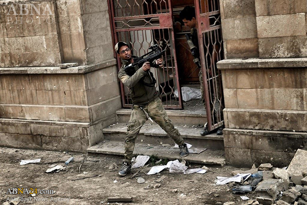 Neue Fotos aus der Befreiungsoperation irakischer Stadt Mosul aus IS-Terroristen