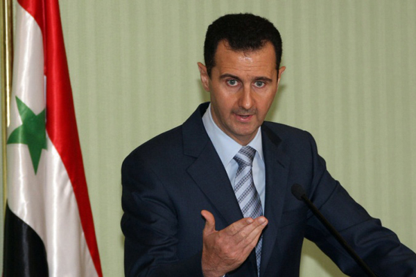 シリア大統領、「イランはシリアを、西側はテロを支援」
