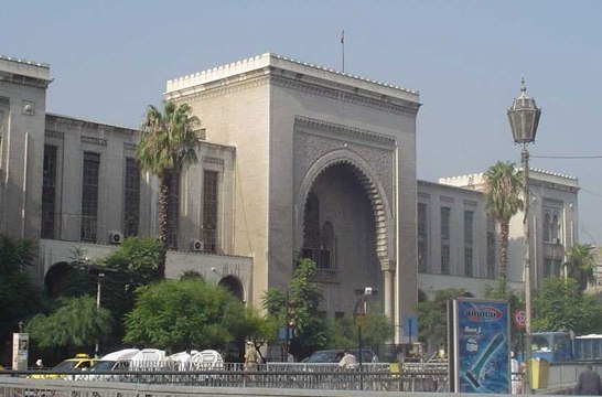 استشهاد 25 شخصا وإصابة العشرات في تفجير انتحاري وسط دمشق