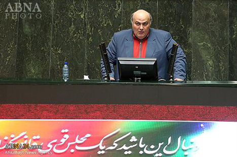 Diputado Judío en Irán: ‘Netanyahu es un Criminal Loco que Masacra a Inocentes y Ocupa Tiránicamente Palestina’