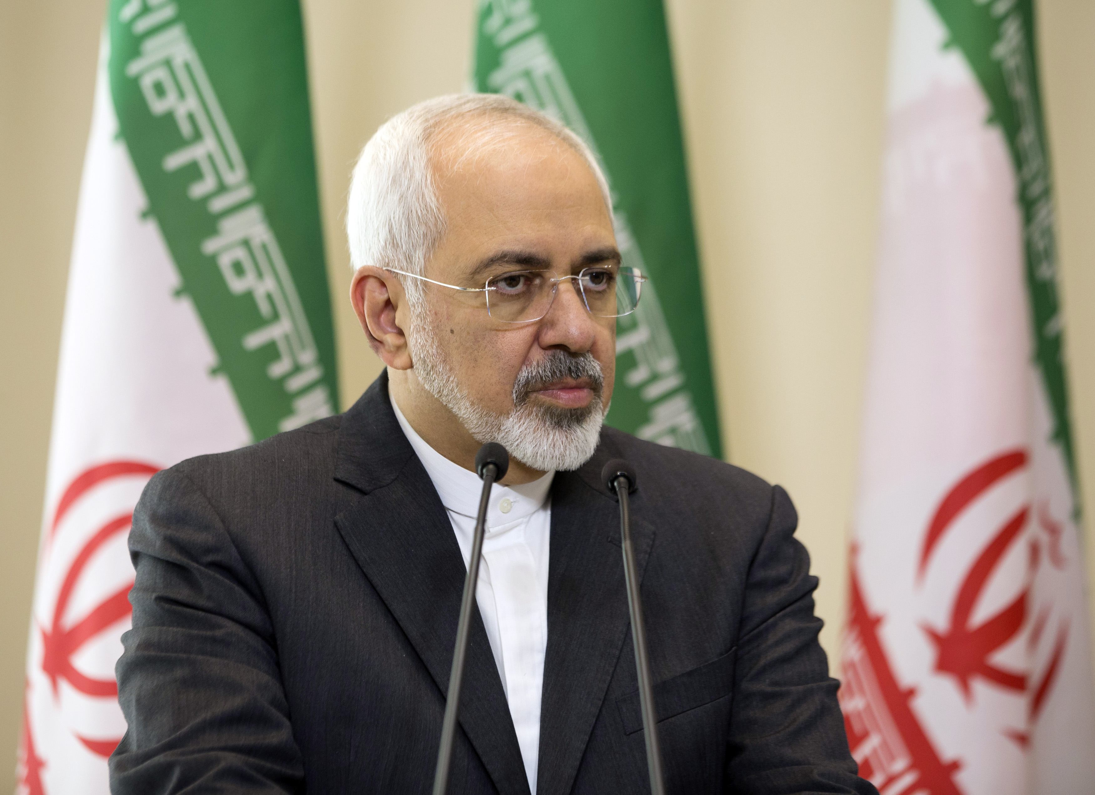 Zionist regime greatest nuclear threat to international community: Zarif