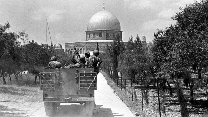 Des documents secrets: punition collective engagée Israël en 1967