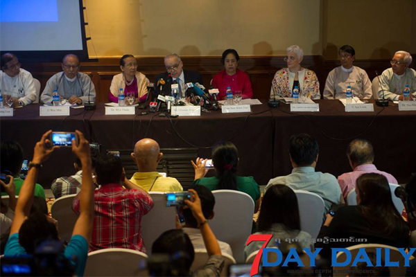 ရခိုင္ျပည္နယ္ဆုိင္ရာ အႀကံေပးေကာ္မရွင္၏ အႀကံျပဳခ်က္ အစိုးရသေဘာတူ