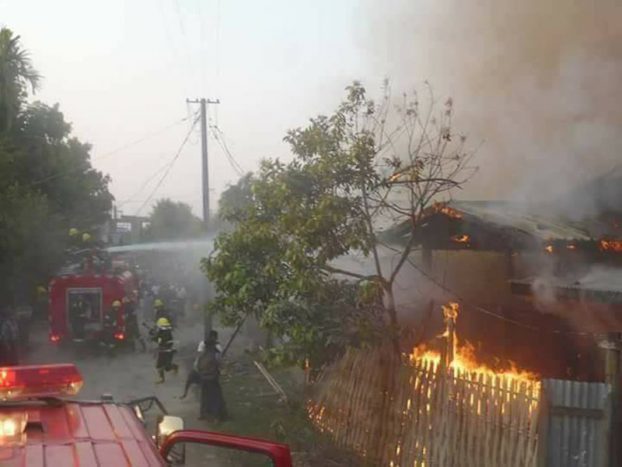 ျမစ္ႀကီးနားၿမိဳ႕တြင္ ဖုန္းအားသြင္းရာမွ အပူလြန္ကဲၿပီး ေနအိမ္မီးေလာင္မႈ ျဖစ္ပြား