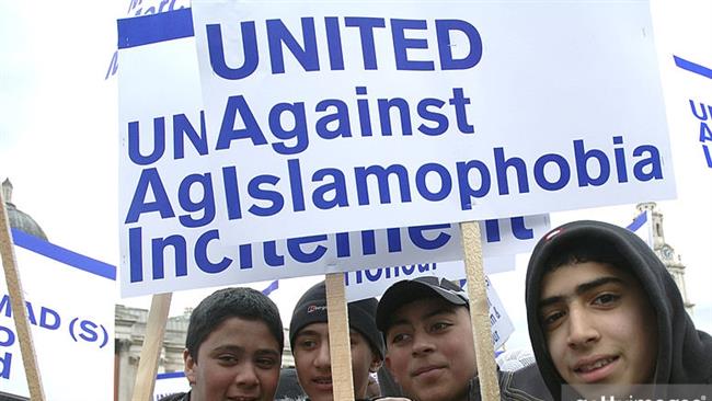 Thousands in London protest against Islamophobia