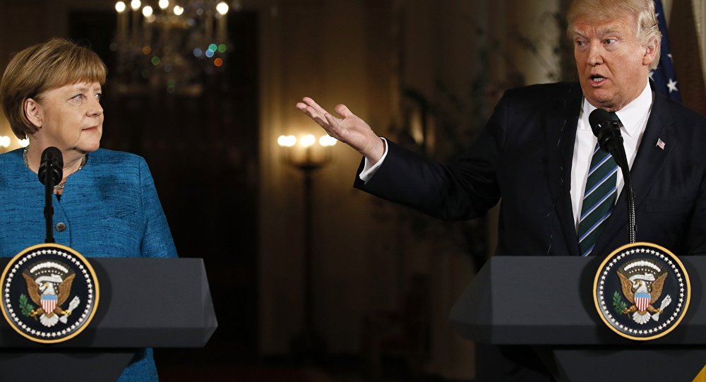 Trump se reúne com Merkel: imigração é privilégio, não direito