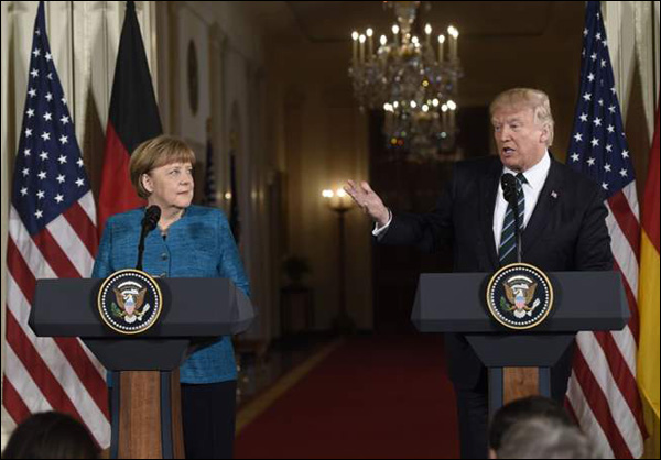 Pertemuan Sia-sia Merkel dan Trump
