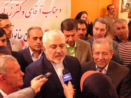 اگر امریکہ جوہری معاہدے کی خلاف ورزی سے باز نہ آئے تو ایران زیادہ طاقتور بن کر ابھرے گا: ظریف