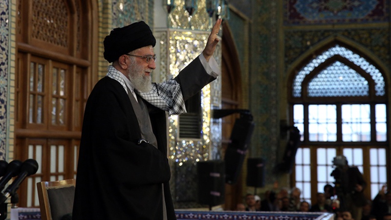 Líder iraniano insiste na economia como uma prioridade para a nação
