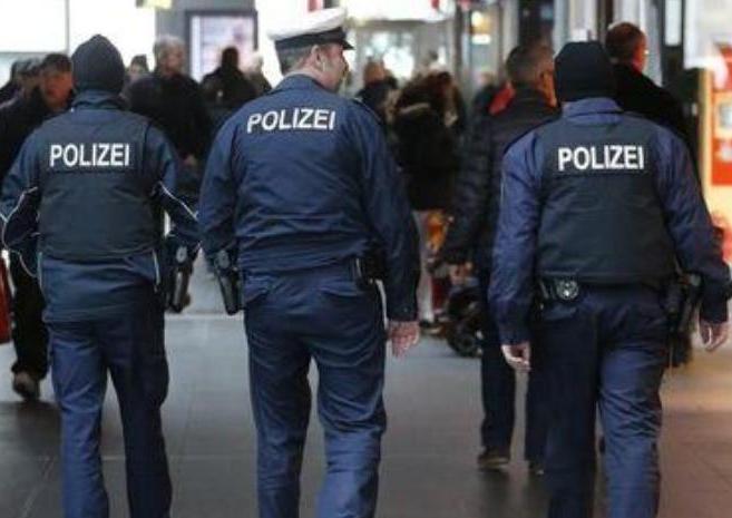1 Maut, 1 Cedera Ditikam Di Jerman