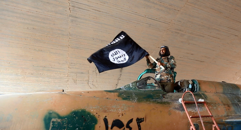 Daesh ordena evacuação de Tabqa após alerta de rompimento da maior represa da Síria