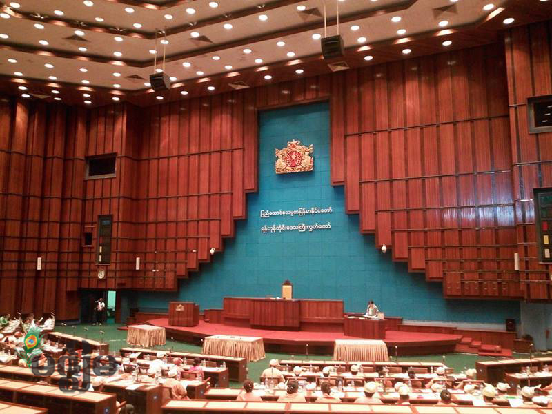 ရန္ကုန္တိုင္းေဒသႀကီးအစိုးရ ဘတ္ဂ်က္ေရးဆြဲမႈကို စိစစ္သင့္ေၾကာင္း လႊတ္ေတာ္ကိုယ္စားလွယ္မ်ားေဝဖန္