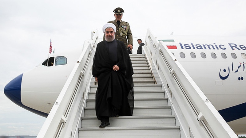 Shugaba Rauhani Na Iran Ya Isa Birnin Moscow Na Rasha