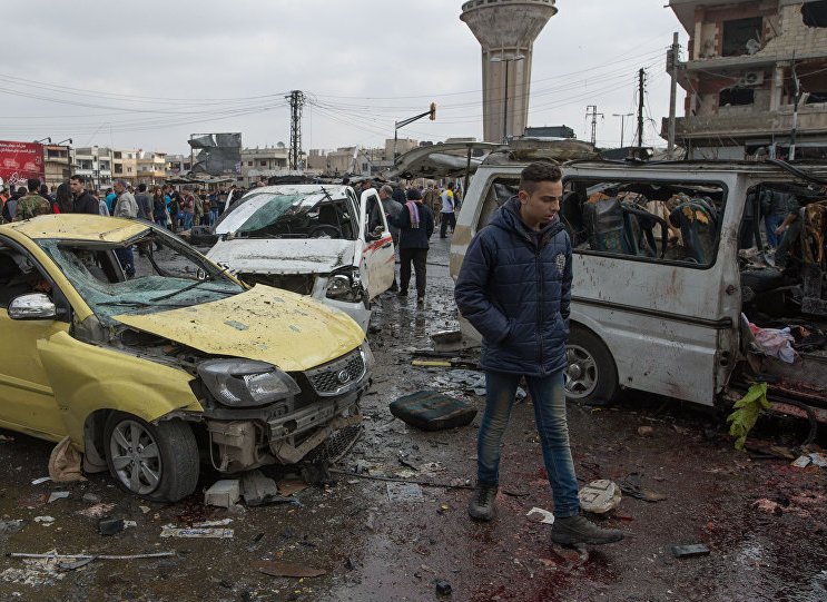 مقتل وإصابة 11 شخصا في تفجير ارهابي استهدف حافلة بحمص